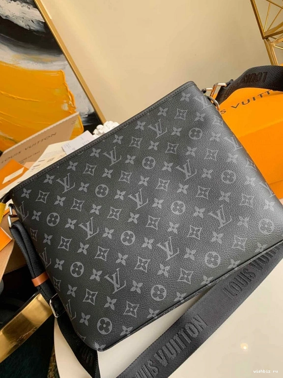 WIS BAG MESSENGER LOUIS VUITTON 1221
